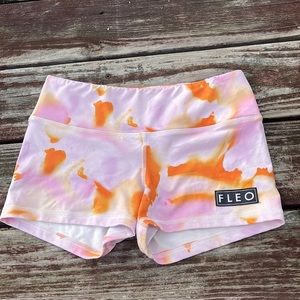 Fleo Shorts 💞🧡